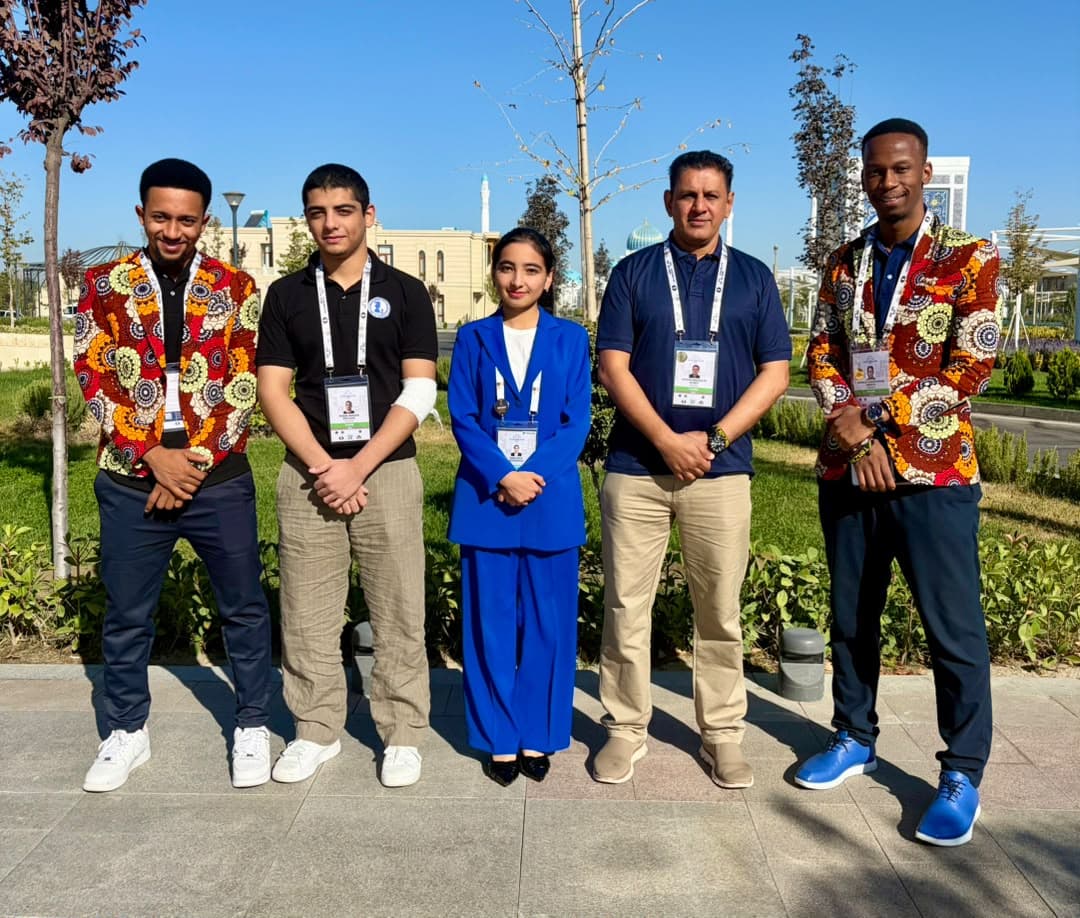A shared moment outside the venue in Samarkand.